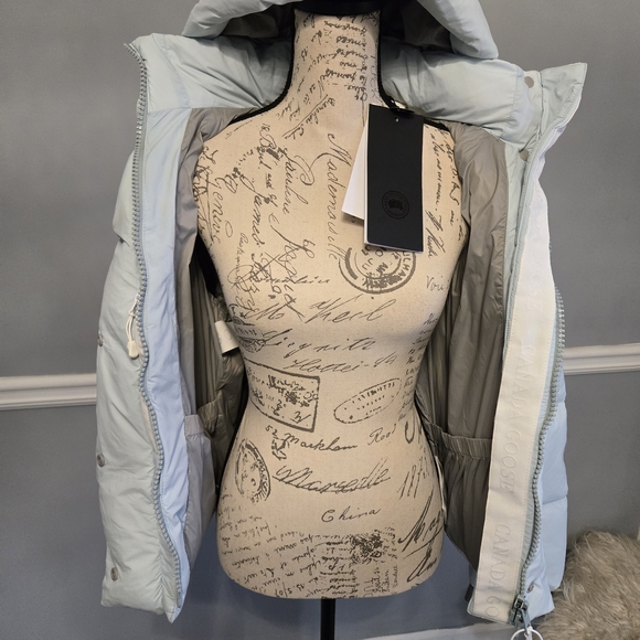 Canada Goose Pale Blue Quilted Hooded Puffer Jacket S - Picture 11 of 14